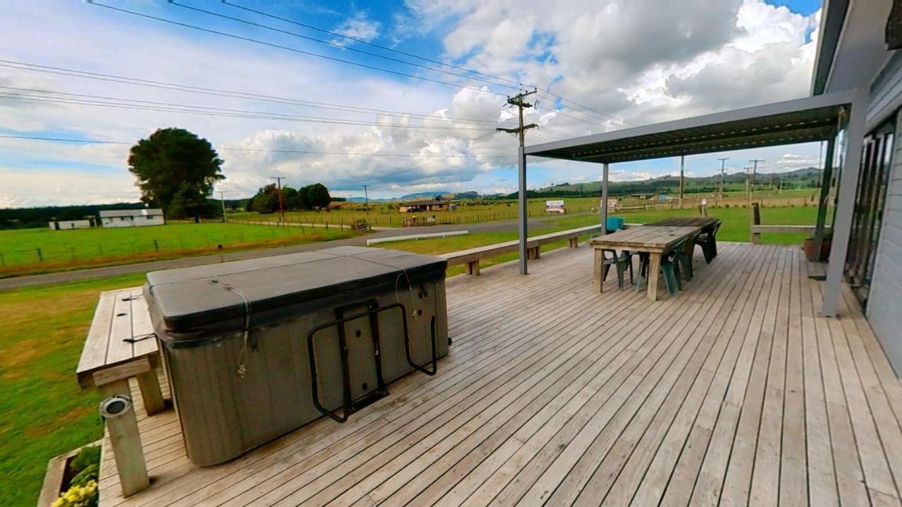 Full Holiday Home To Yourself, Up To 21 Guests Atiamuri Zewnętrze zdjęcie