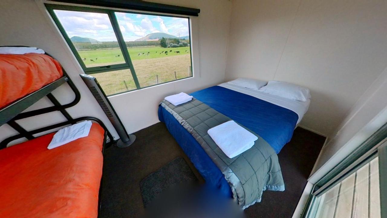 Full Holiday Home To Yourself, Up To 21 Guests Atiamuri Zewnętrze zdjęcie